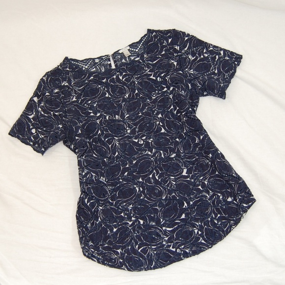 J Crew Unique Cut Out Top in Navy - Picture 2 of 7